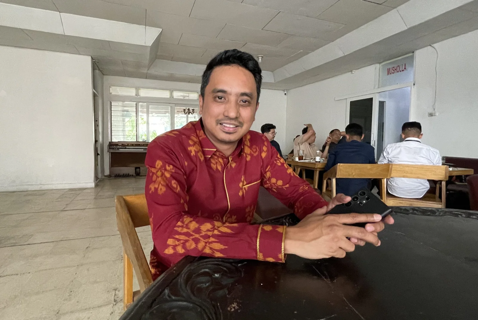 Andhika Mayrizal Amir Anggota Komite IV DPD RI Daerah Pemilihan Dapil Sulteng FOTO Agung Ramadhan eqozmedia.id scaled 1