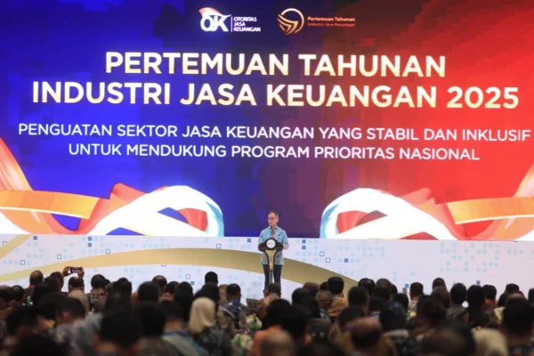 EQOZ MEDIA Pertemuan Tahunan Industri Jasa Keuangan 2025 OJK PTIJK 2025 FOTO Dokumentasi OJK