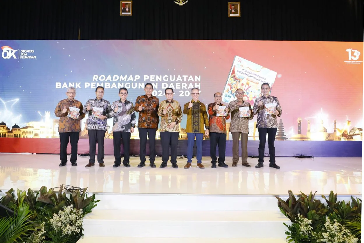 ojk luncurkan roadmap penguatan bpd 2024 2027 1729243841