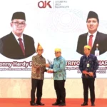 pengukuhan kepala ojk sulteng dewan komisioner tekankan implementasi uu p2sk 1734462634