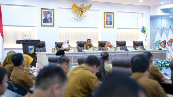 photo output 13 2048x1155 1