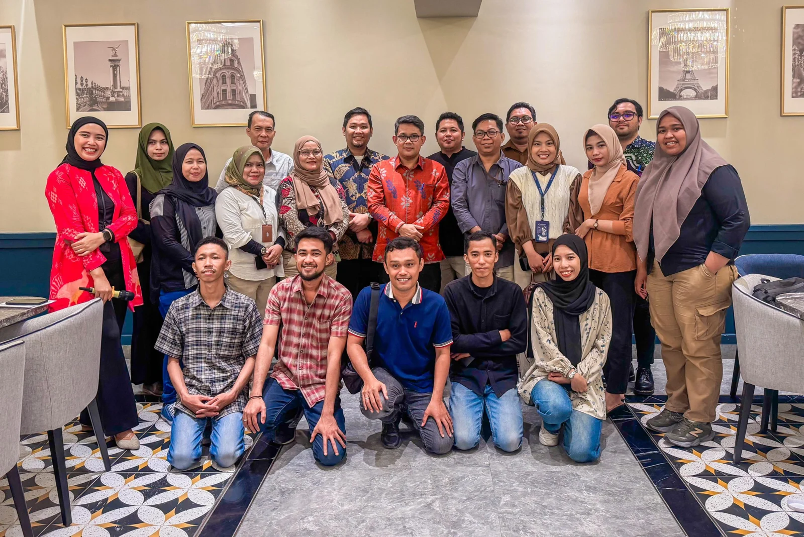 pimpinan baru ojk sulteng bonny hardi putra jalin silaturahmi bersama jurnalis 1734008601