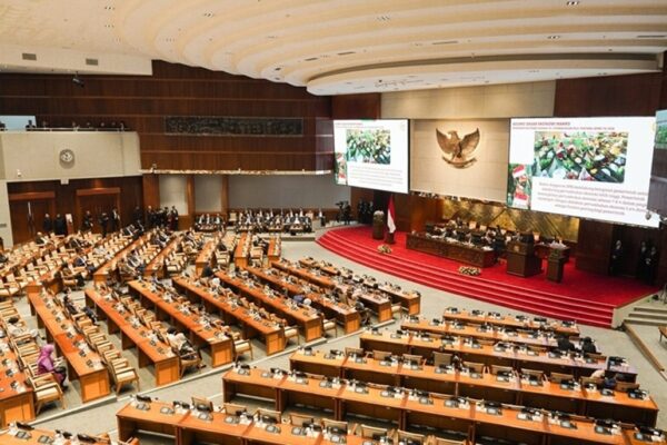 APBN 2026 Terbesar ke BGN Kemenhan Polri Dana Transfer ke Daerah Menciut 1536x1027 11