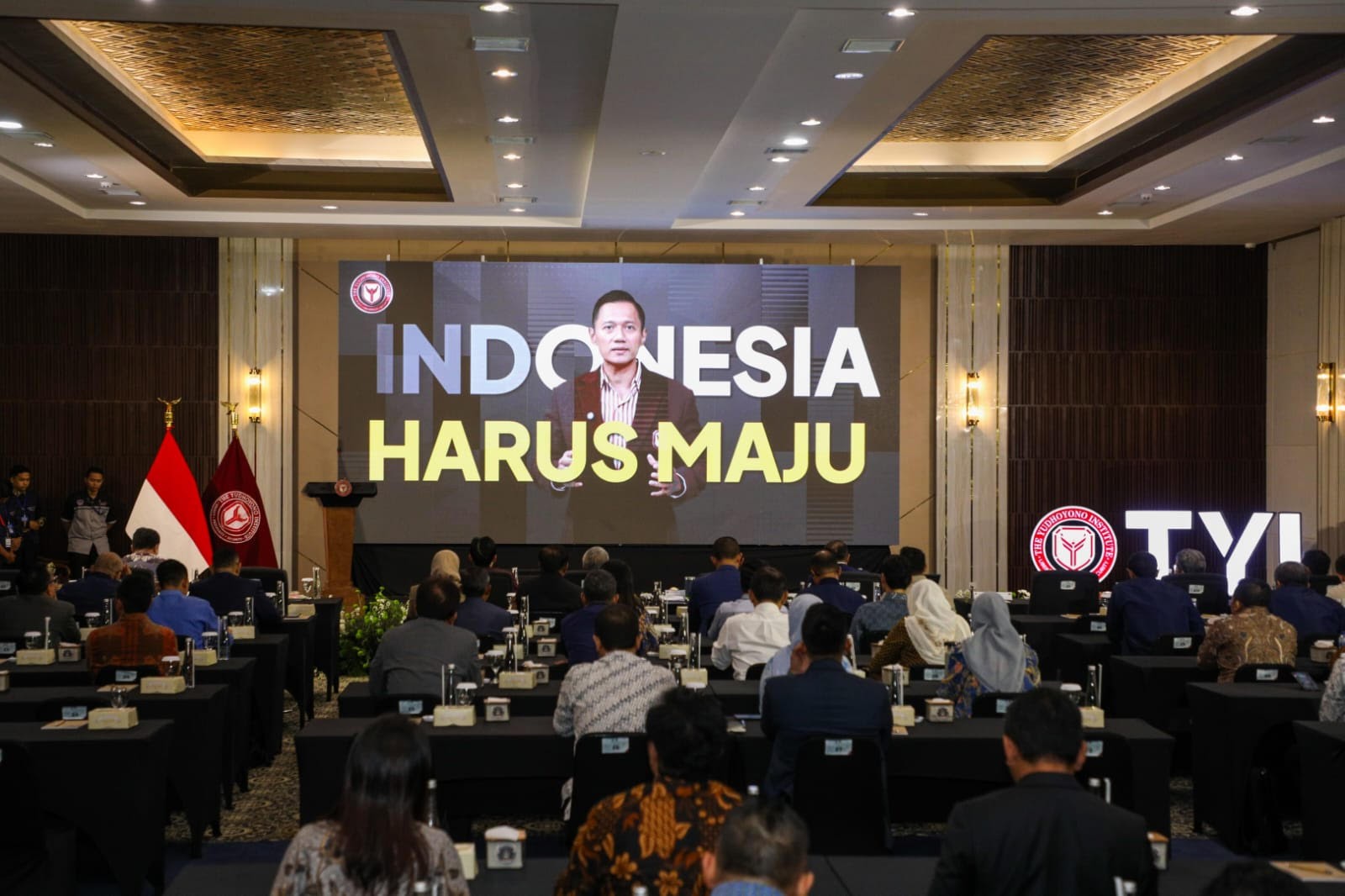 AHY indo harus maju koneq