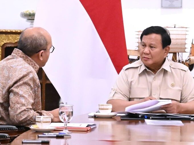 CEO Danantara Rosan Roeslani bersama Presiden Prabowo Subianto. Dokumentasi Setkab Koneq
