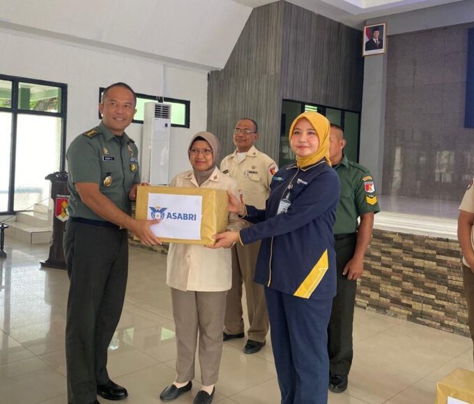 Kodam XXIIIPalaka Wira Bersama PT ASABRI Sosialisasikan Asuransi ke Prajurit dan PNS TNI AD Pendam Koneq