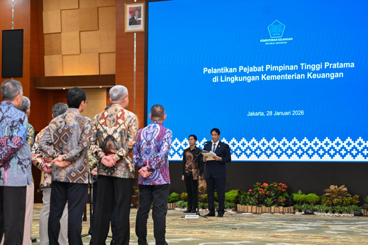 Menkeu Purbaya Lantik 27 Pejabat Eselon II Tekankan Kebijakan Fiskal untuk Domestik Dokumentasi Kemenkeu