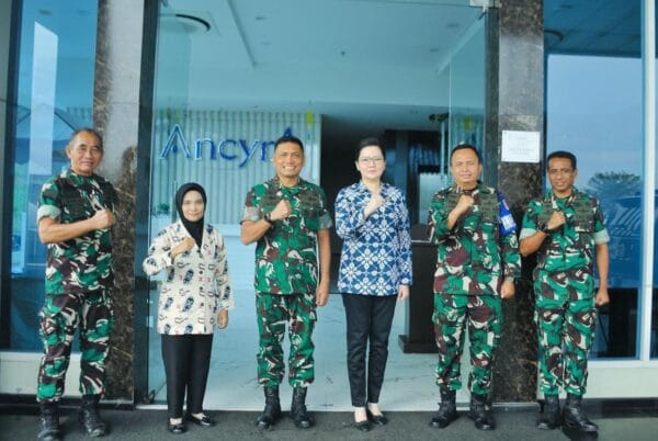 Pangdam Palaka Wira Temui Bupati Poso Pererat Sinergi Pembangunan Dokumentasi KODAM Palaka Wira