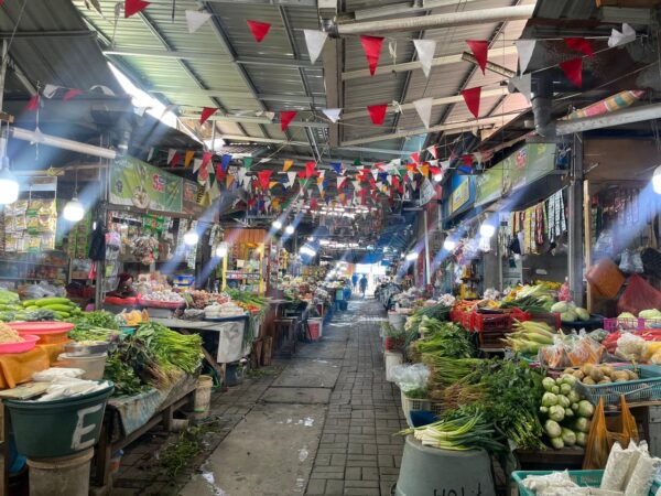 Pasar Tradisional Masomba Kota Palu Retno Tandi Rerung Koneq
