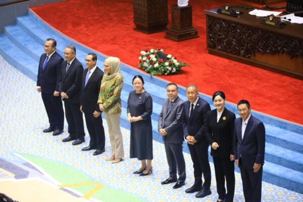 DPR RI Tetapkan Dewan Komisioner OJK Friderica Widyasari Resmi Jadi Ketua Koneq Media Integra Agung