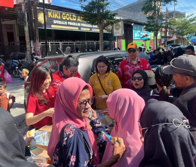 Aksi Berbagi di Haul Guru Tua Wijaya Candra Wujud Kepedulian Sosial Koneq Media Integra